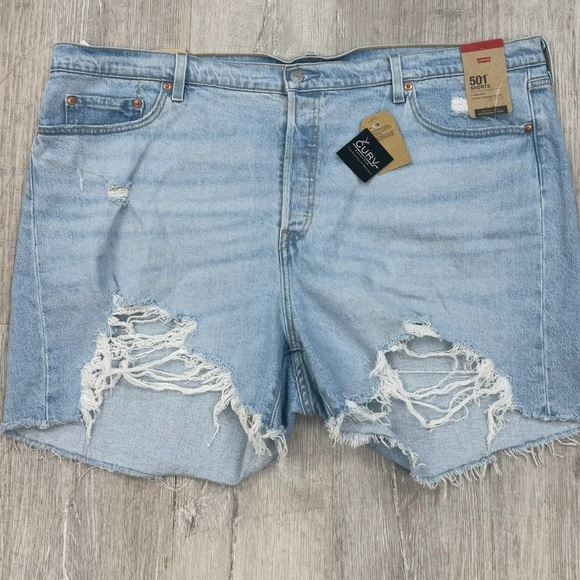 Levi's Pants - Levi's 501 Light Wash High-Rise Jean Shorts - New - Size 24